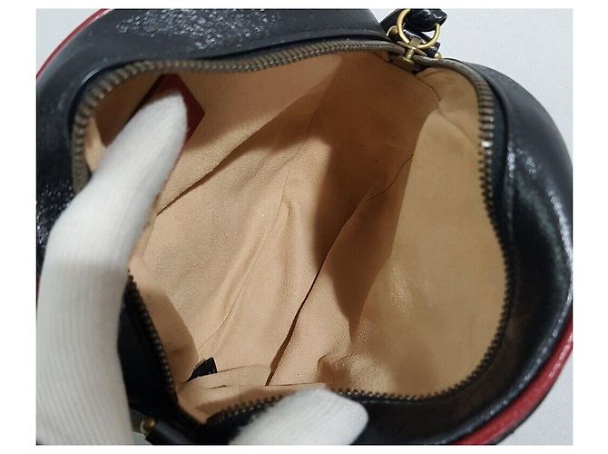 Gucci Mini borsa a tracolla rotonda Marmont Nero - vista 9