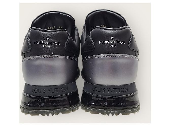 Louis Vuitton Sneakers Runaway in pelle Trousseau nero e argento - vista 7