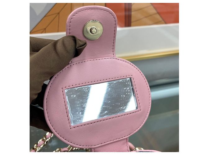 Vanity Chanel Beauty case per trucco rosa elegante con catena dorata - vista 9