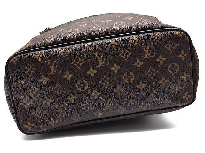 Louis Vuitton Zaino Makarasar Fork Marrone - vista 6