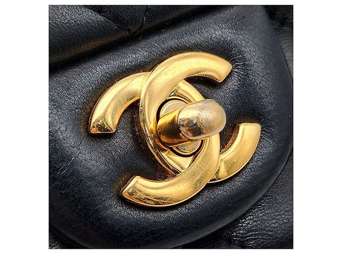 Chanel Borsa a tracolla Classic New Mini in agnello Nero - vista 8