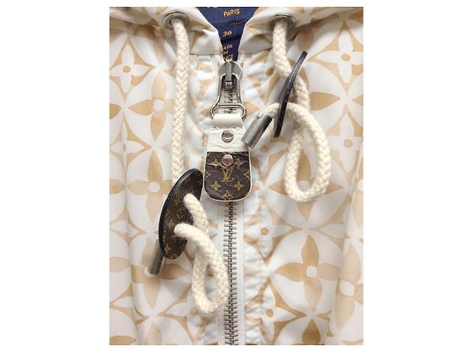 Louis Vuitton Parka corta Monogram Champaigne Flower Tile Blanco - vista 4