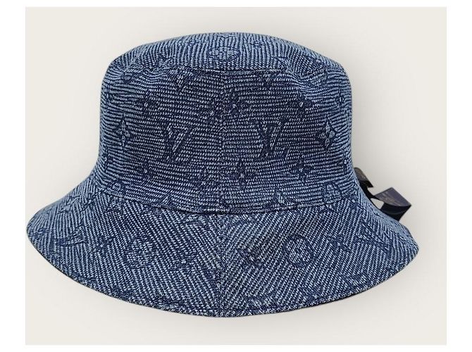 Louis Vuitton Cappello bucket reversibile in Epi Monogram denim blu - vista 2