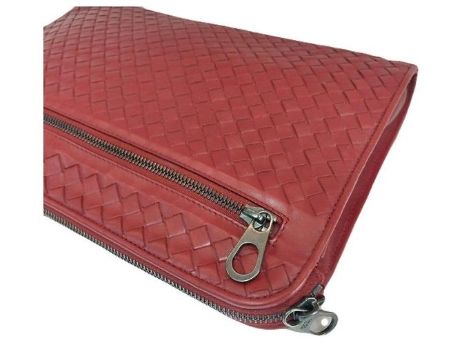 Bottega Veneta Pasta de documentos clutch em couro de bezerro Intrecciato bordô - vista 4
