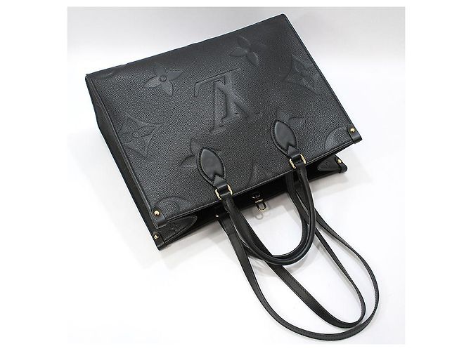 Louis Vuitton Borsa a Spalla Monogram Empreinte OnTheGo MM Nero - vista 3