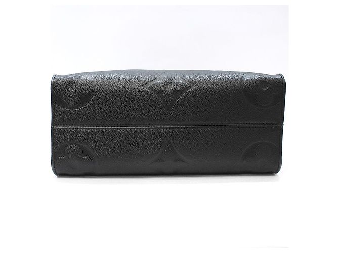 Louis Vuitton Borsa a Spalla Monogram Empreinte OnTheGo MM Nero - vista 5