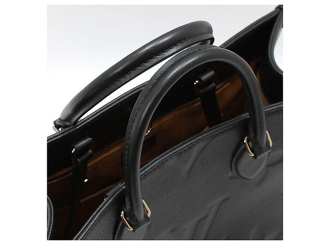 Louis Vuitton Borsa a Spalla Monogram Empreinte OnTheGo MM Nero - vista 7
