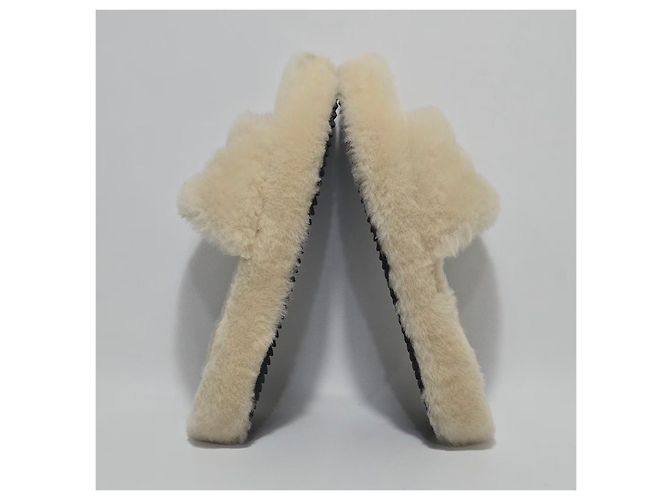 Céline Triomphe Shearling-Sandalen Silber - Ansicht 5