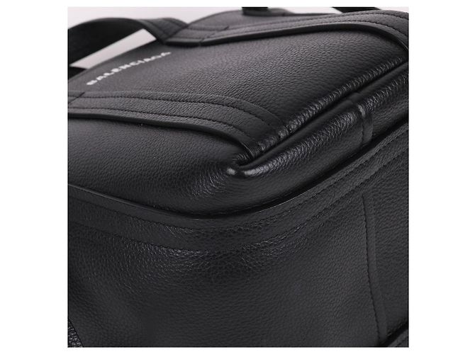 Balenciaga Borsa a tracolla Everyday XS nera Nero - vista 11