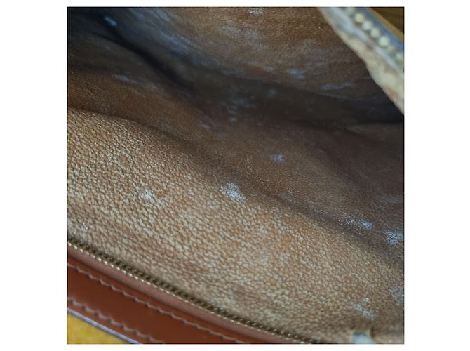Louis Vuitton Sac Document Epi Sorbonne Mixte (Double Compartiment, Modèle Rare) Marron - vue 17