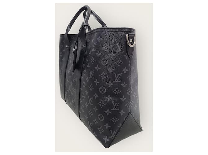 Louis Vuitton Borsa Weekend Eclipse Monogram Crossbody Nera Nero - vista 3