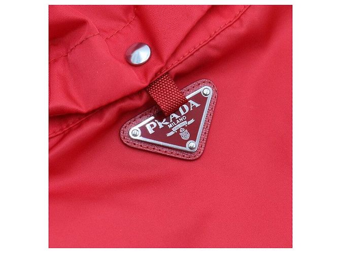 Prada Giacca con cappuccio impermeabile rossa - vista 5