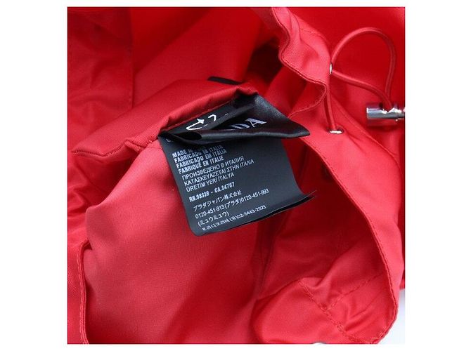 Prada Giacca con cappuccio impermeabile rossa - vista 6