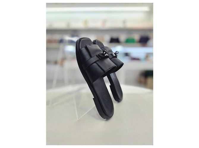 Hermès Sandalo Gabrielle Slipper Nero - vista 13