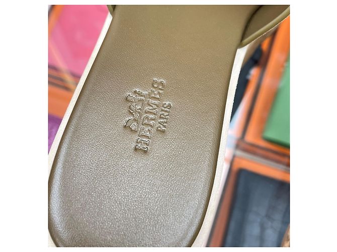 Hermès Sandali Eje in scamosciato Khaki Marrone - vista 8