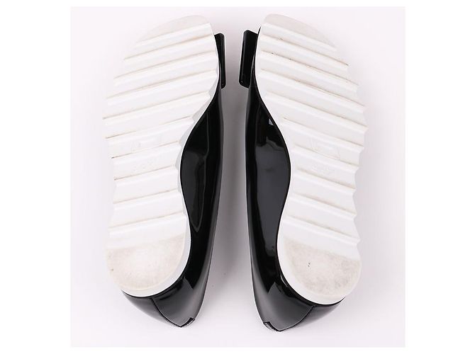 Roger Vivier Ballerine in vernice con occhielli Nero - vista 7
