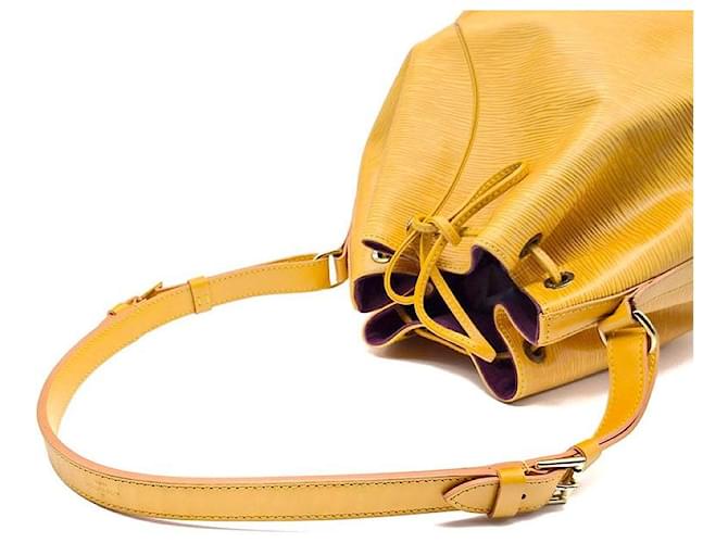 Louis Vuitton Epi Petit Noe D'oro - vista 5