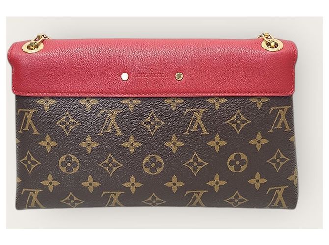 Louis Vuitton Borsa a tracolla Palace Chain in tela Monogram rossa Rosso - vista 6