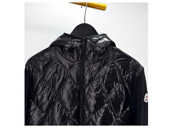 Jaqueta acolchoada com capuz de malha de lã Moncler Preto - vista 7