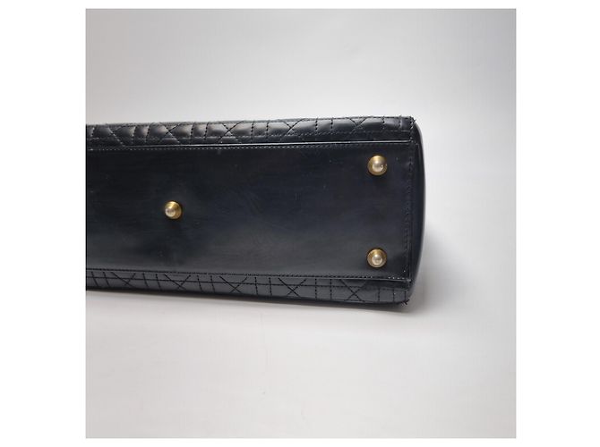 Dior Bolsa Tote Lady Black Patent Cannage Gold Hardware (Excelente, Large) Preto - vista 16