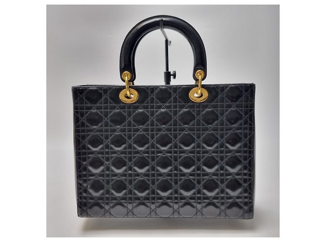 Dior Bolsa Tote Lady Black Patent Cannage Gold Hardware (Excelente, Large) Preto - vista 8