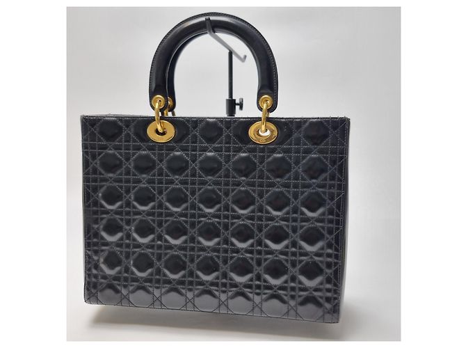 Dior Bolsa Tote Lady Black Patent Cannage Gold Hardware (Excelente, Large) Preto - vista 9