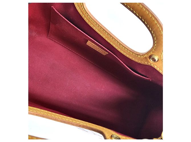 Louis Vuitton Borsa a Spalla e Borsa Tote Vernis Luxbury Rosso - vista 7