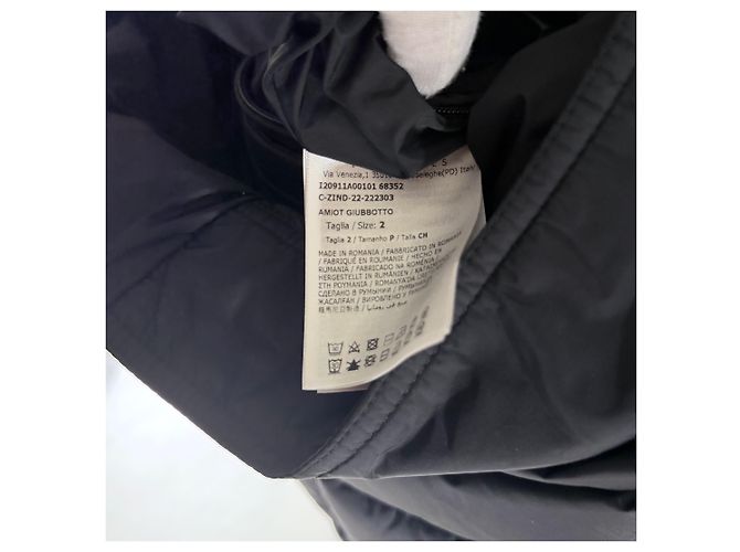 Moncler Amiot Short Down Jacket Black - view 10