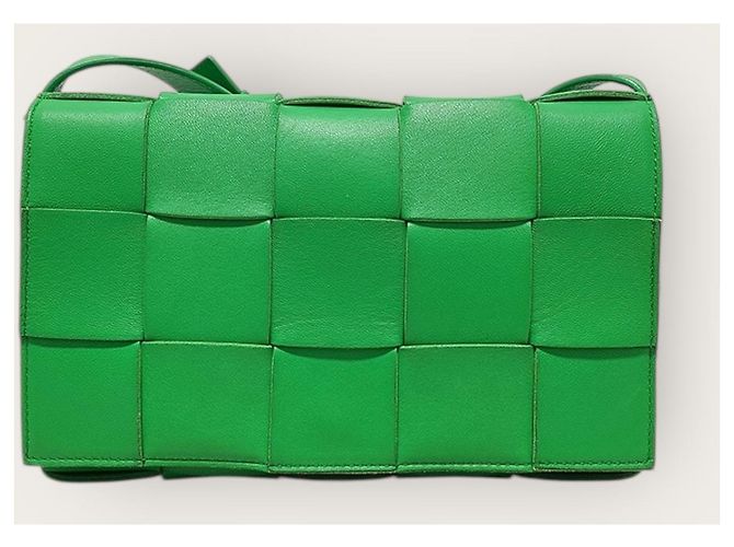 Bottega Veneta Borsa a tracolla Cassette in intrecciato verde - vista 2