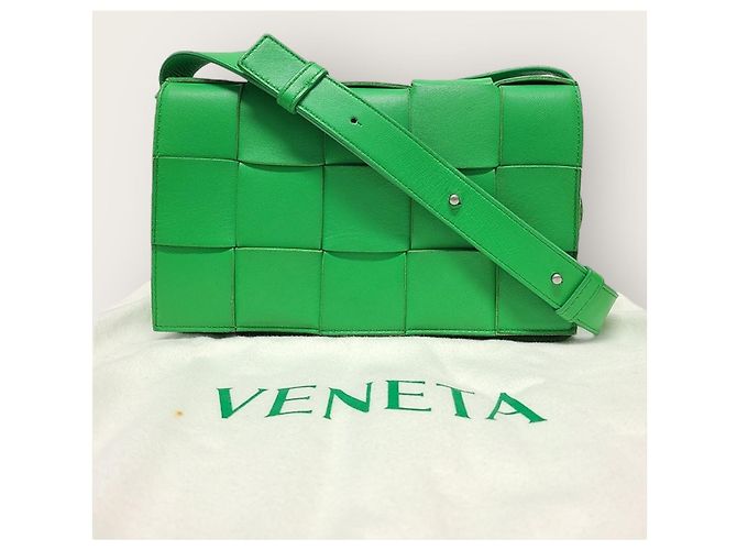 Bottega Veneta Borsa a tracolla Cassette in intrecciato verde - vista 8