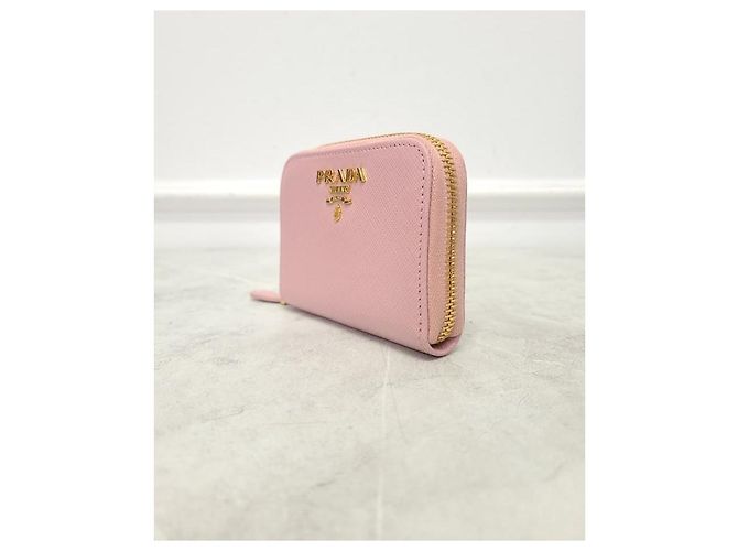 Prada Hellrosa Saffiano Kartenetui mit goldenem Metalllogo Pink - Ansicht 2