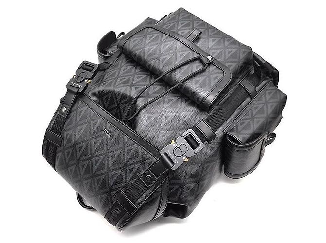 Dior Sac à dos Hide Road CD Diamond Medium Noir - vue 4
