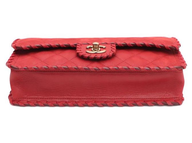Chanel Borsa a tracolla con patta CC Logo Happy in scamosciato e velluto con cuciture Rosso - vista 16