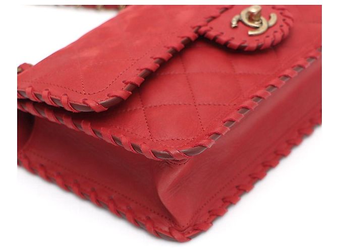 Chanel Borsa a tracolla con patta CC Logo Happy in scamosciato e velluto con cuciture Rosso - vista 6