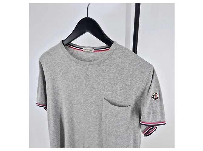 Moncler Kurzarm-T-Shirt mit Tasche Grau Braun - Ansicht 3