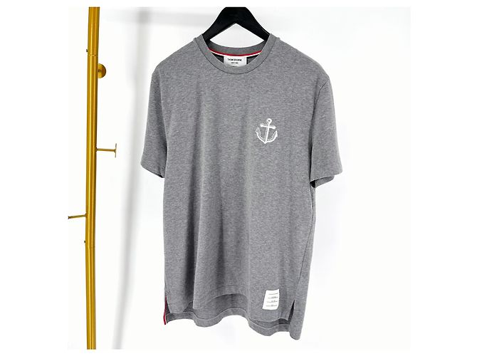 Thom Browne T-Shirt mit Anker-Icon und kurzen Ärmeln Grau Braun - Ansicht 3