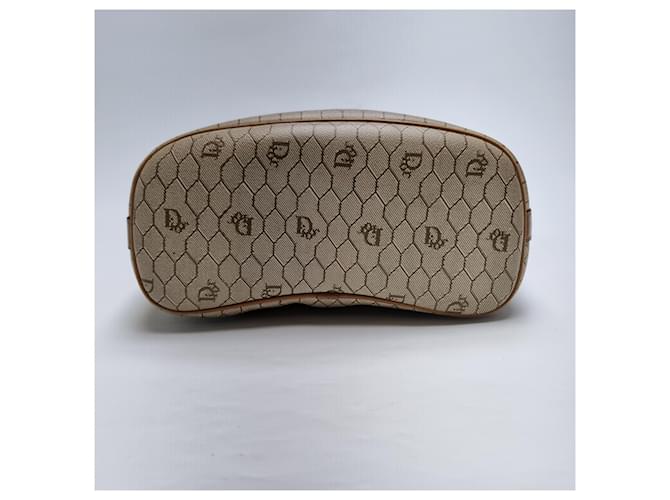 Dior Borsa a tracolla a secchiello Honeycomb Marrone - vista 16