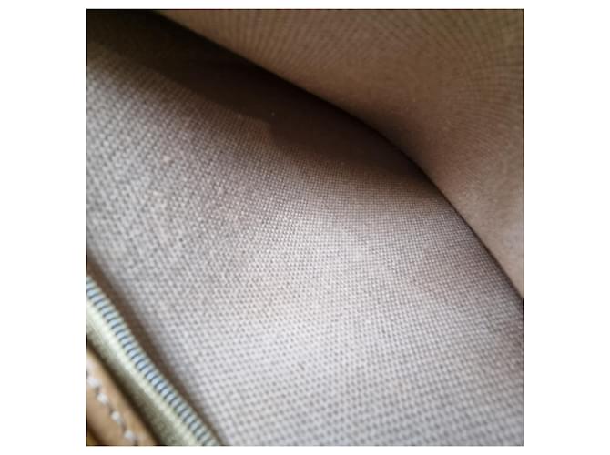 Dior Borsa a tracolla a secchiello Honeycomb Marrone - vista 20