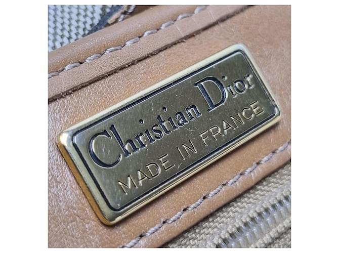 Dior Borsa a tracolla a secchiello Honeycomb Marrone - vista 21
