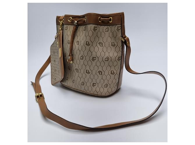 Dior Borsa a tracolla a secchiello Honeycomb Marrone - vista 6