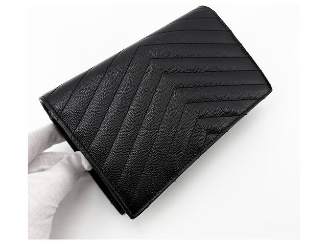 Saint Laurent Monogram Envelope WOC Chain Crossbody Bag Schwarz - Ansicht 4