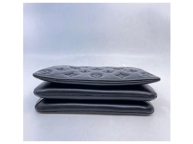 Louis Vuitton Bolso Bandolera Pochette Coussin Negro - vista 5