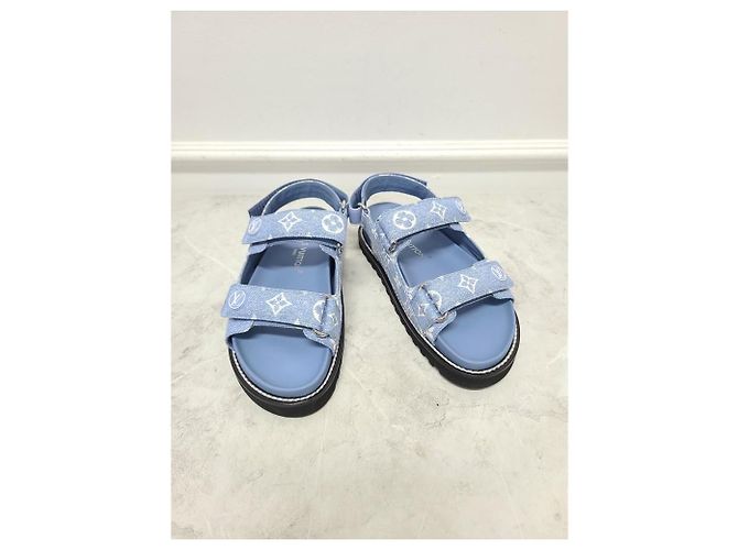 Louis Vuitton Sandali piatti in denim con velcro Monogram Paseo Blu - vista 2
