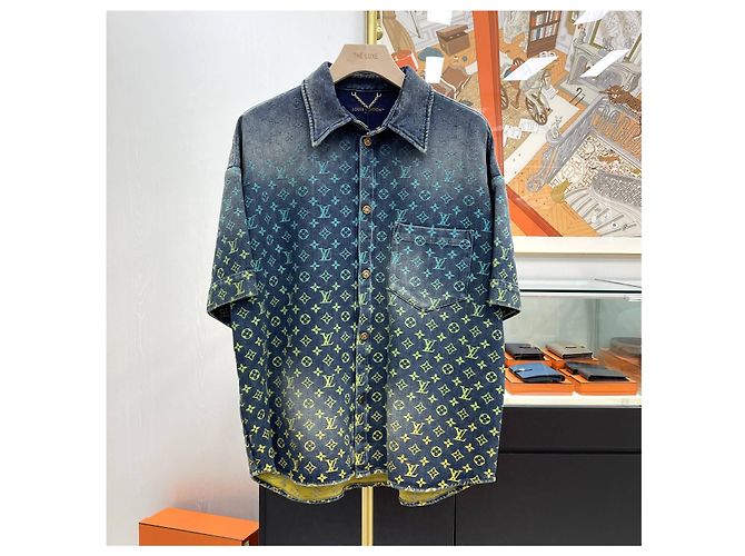 Louis Vuitton Camicia in denim a maniche corte con monogramma arcobaleno Multicolore - vista 2
