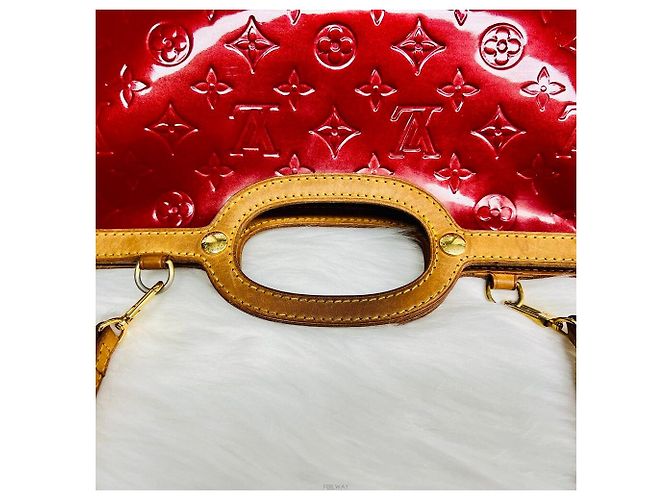 Louis Vuitton Borsa a Spalla e Borsa Tote Vernis Luxbury Rosso - vista 7