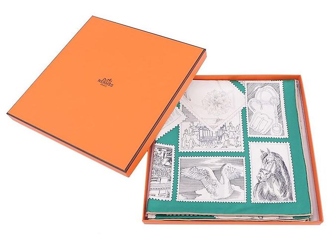 Hermès La sciarpa The Philatelist of the Faubourg Multicolore - vista 13