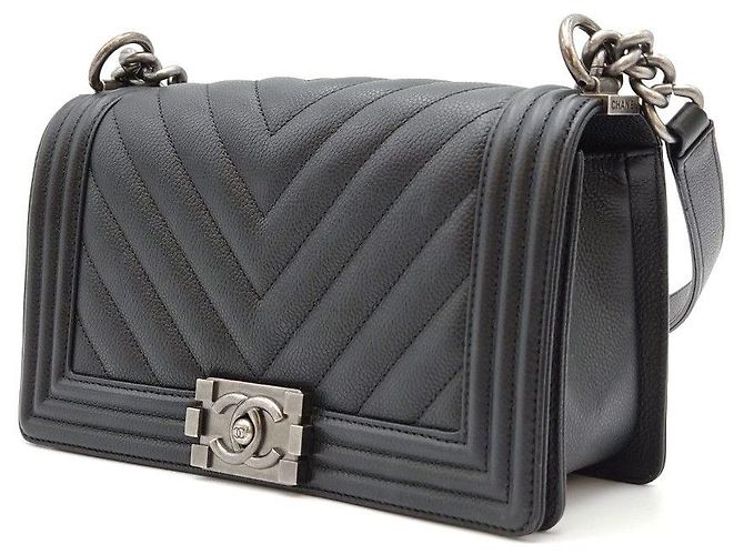 Chanel Borsa Boy Medium Caviar Chevron Black Series Nero - vista 7