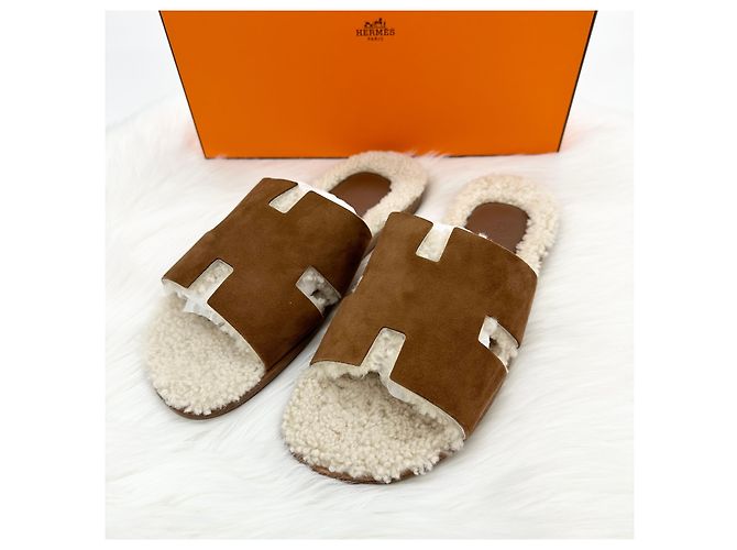 Hermès Sandali e pantofole in shearling Izmir Multicolore - vista 2