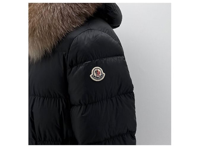 Moncler Jaqueta curta acolchoada de pele de raposa para mulher Multicor - vista 7