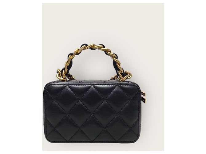 Vanity Chanel Mini bolsa de cosméticos de pele de cordeiro preta com alça de mão e corrente dourada com chip Preto - vista 5